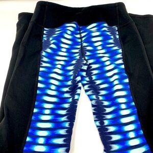 Victoria Secret VSX Knockout Tights/Leggings Size Small